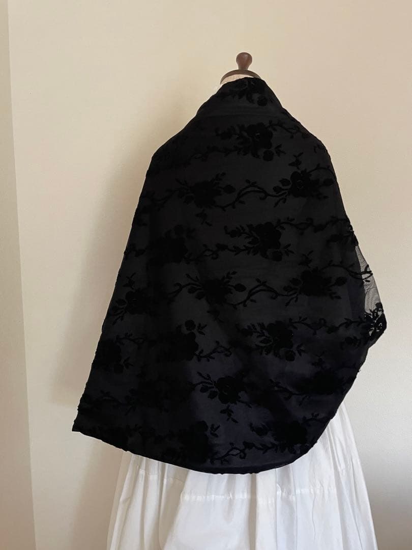 tricot Comme des Garçons】フローラル中綿変形ポンチョ