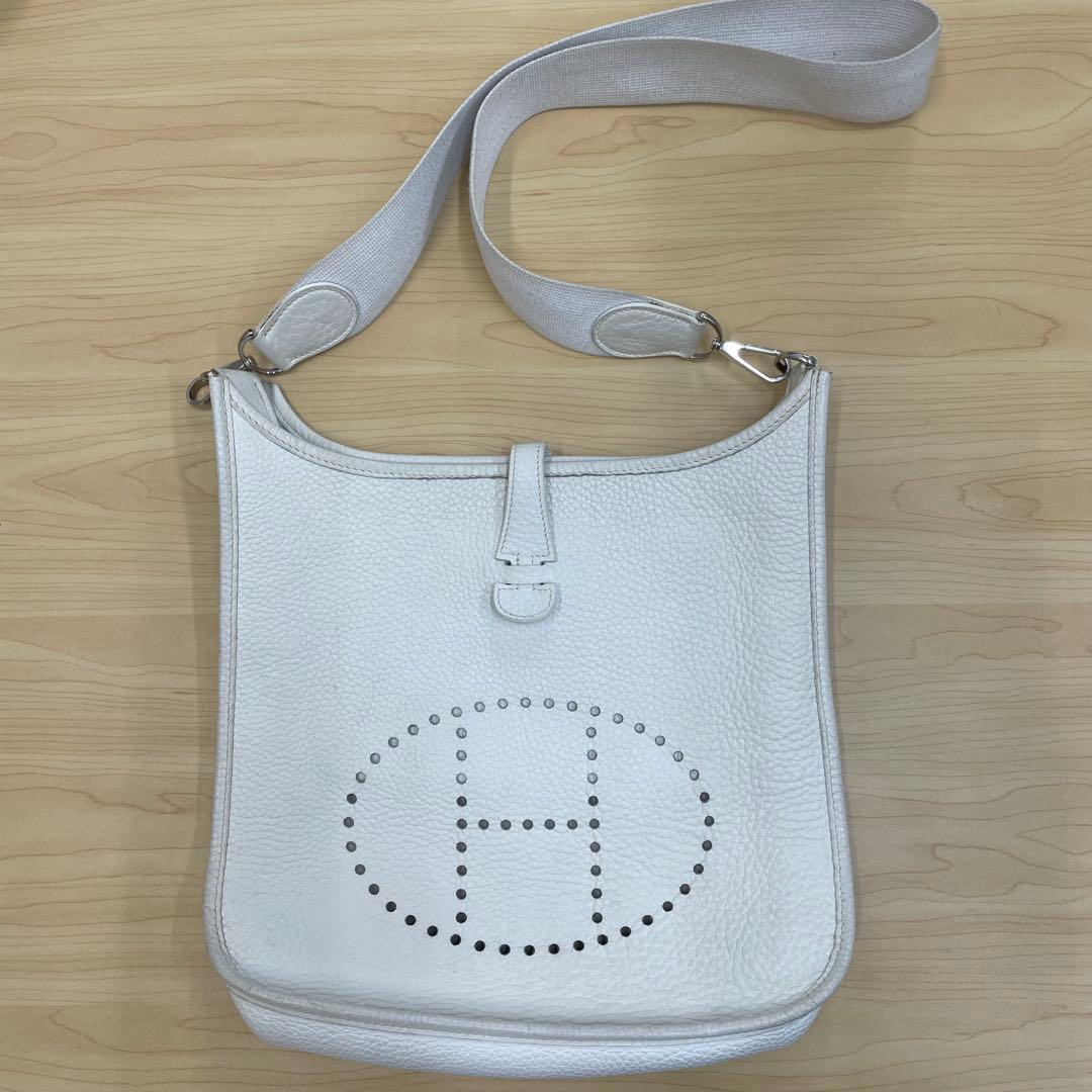 野村早代様お取り置き9/4 水晶 薔薇 ブレスレット