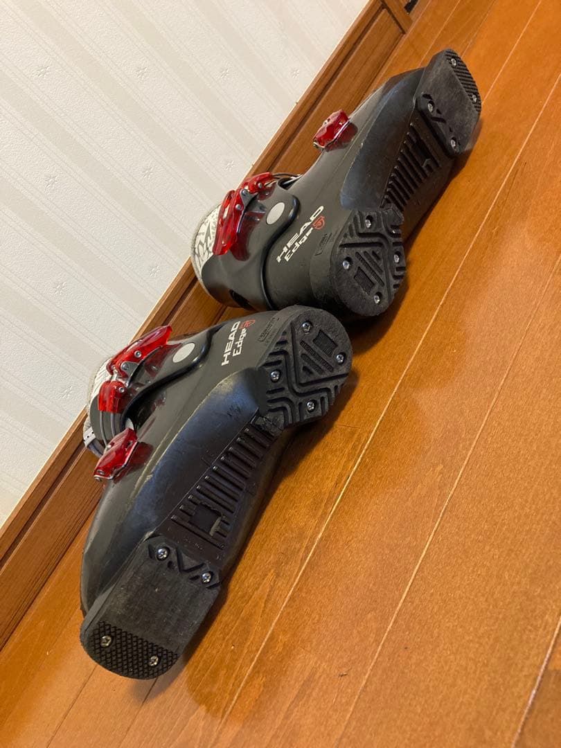 スキーセット（小学校低学年用） 板90cm、ブーツ22〜22.5cm、ストック他