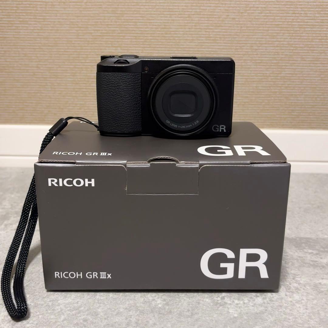 【ショット数44/ほぼ未使用】RICOH GR3x ショット数44/ほぼ未使用】RICOH GR3x RICOH GRⅢx ショット数284枚