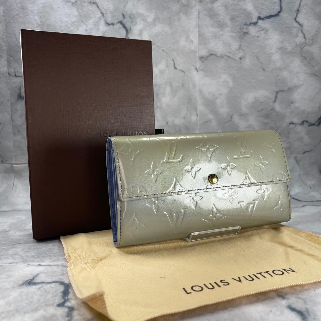 LOUIS VUITTON モノグラムヴェルニ ポシェットポルトモネクレディ