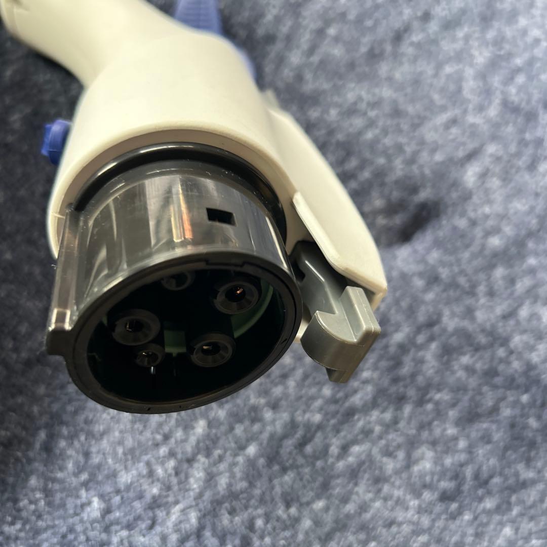 ち*こ様 3MK5E リーフ サクラ アリア 充電ケーブル 29690 7.5m