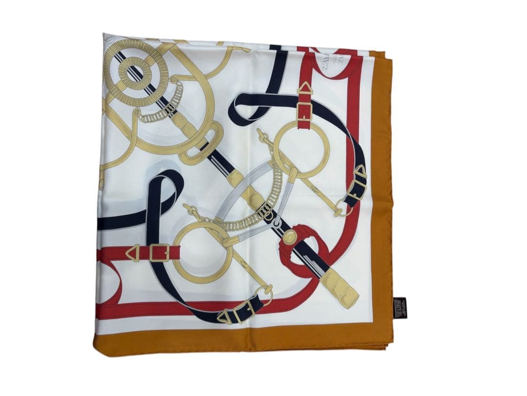 エルメス カレ 90 《エプロン・ドール》