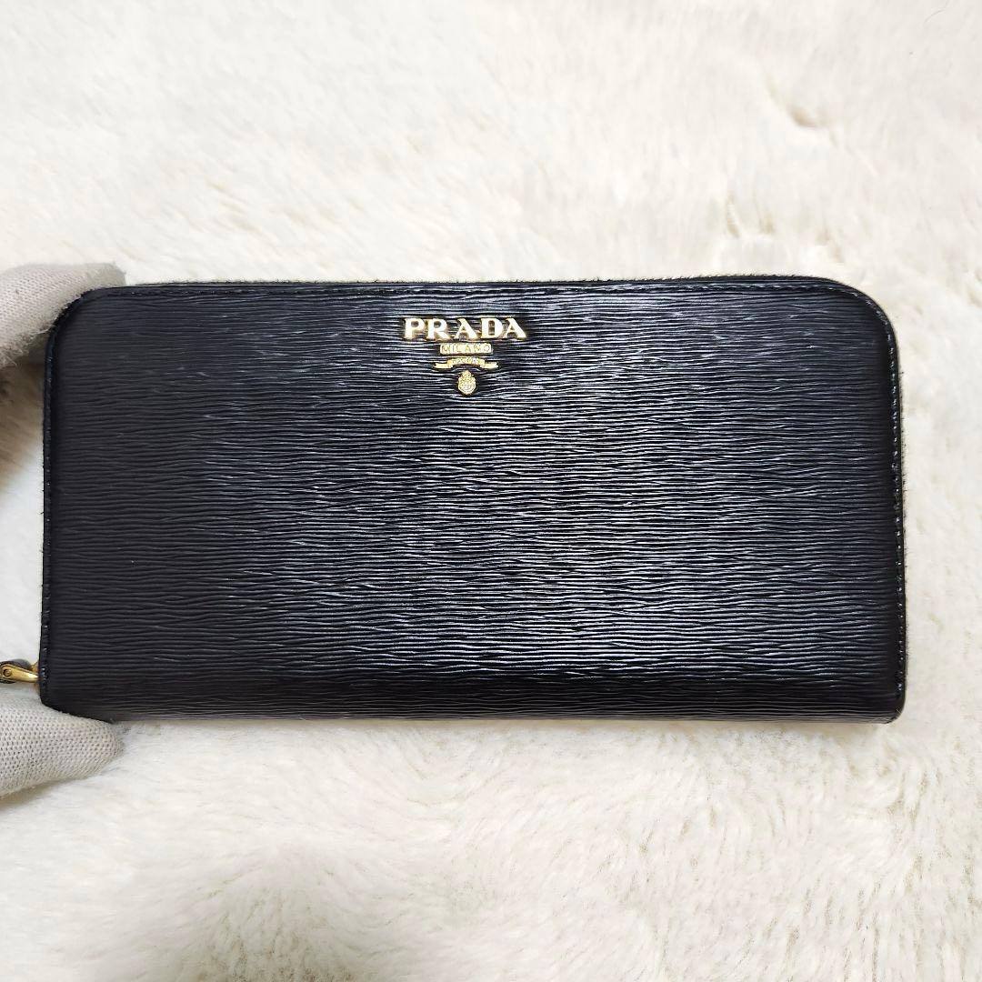 ✨極美品 付属品完備✨プラダ 長財布 ラウンドファスナー ヴィッテロムーブ