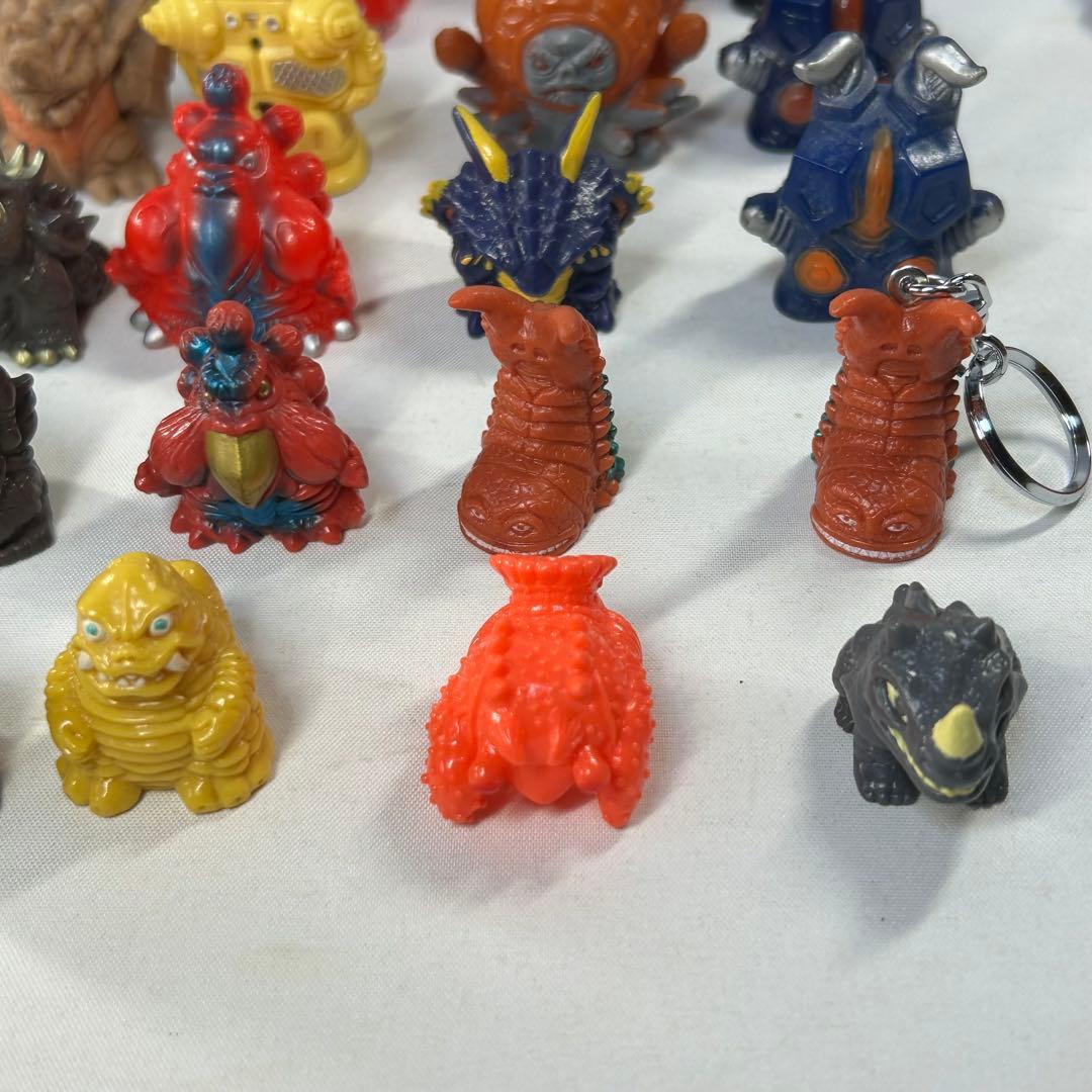 ウルトラ怪獣 ウルトラマン 怪獣 指人形 まとめ売り - メルカリ