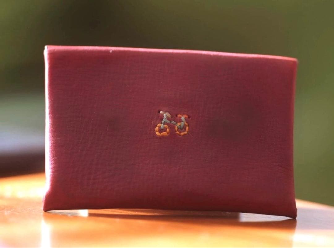 週末限定値下げ　アンリークイール カードケース HENRY CUIR 週末限定値下げ アンリークイール カードケース HENRY CUIR - メルカリ