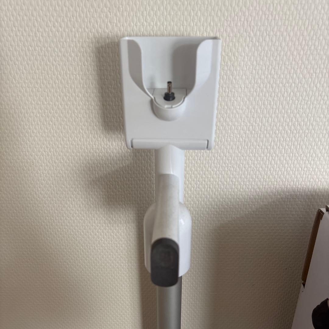 Dyson Micro 1.5kg (SV21） 本体 付属品　純正スタンド付き