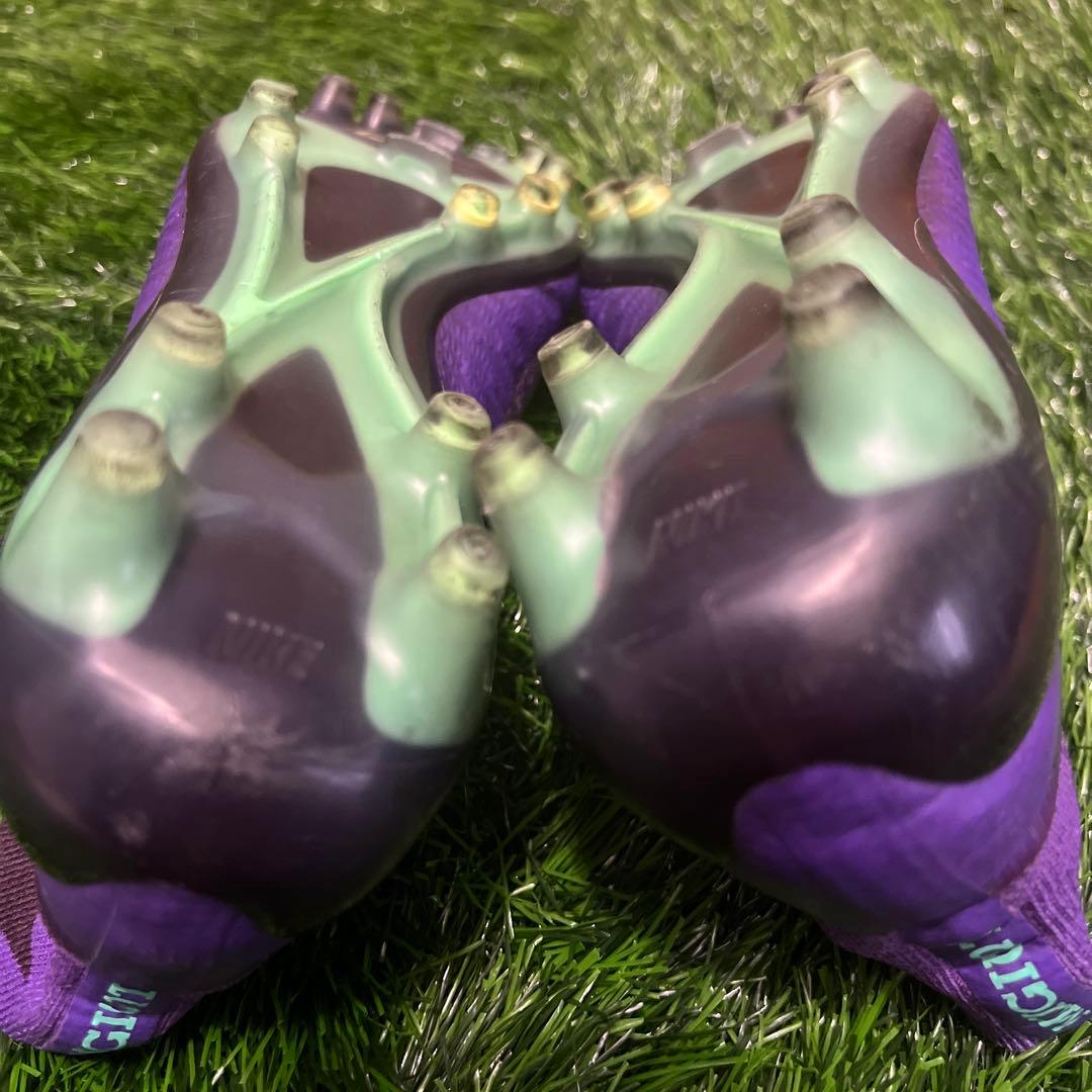 NIKE マジスタオブラ FG 25.0cm