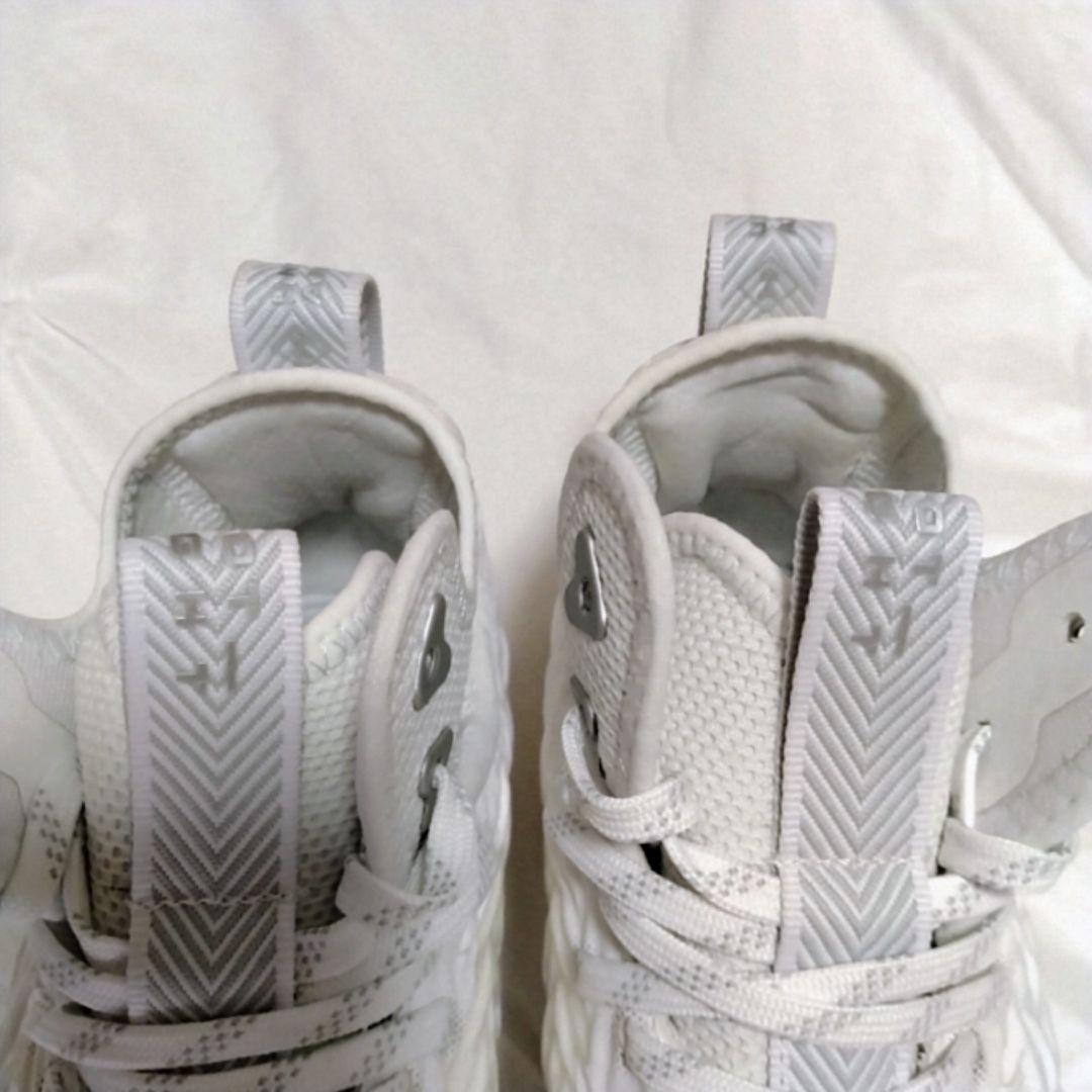 【新品未使用 27.5cm】アンダーアーマー アメフトスパイク スポットライト