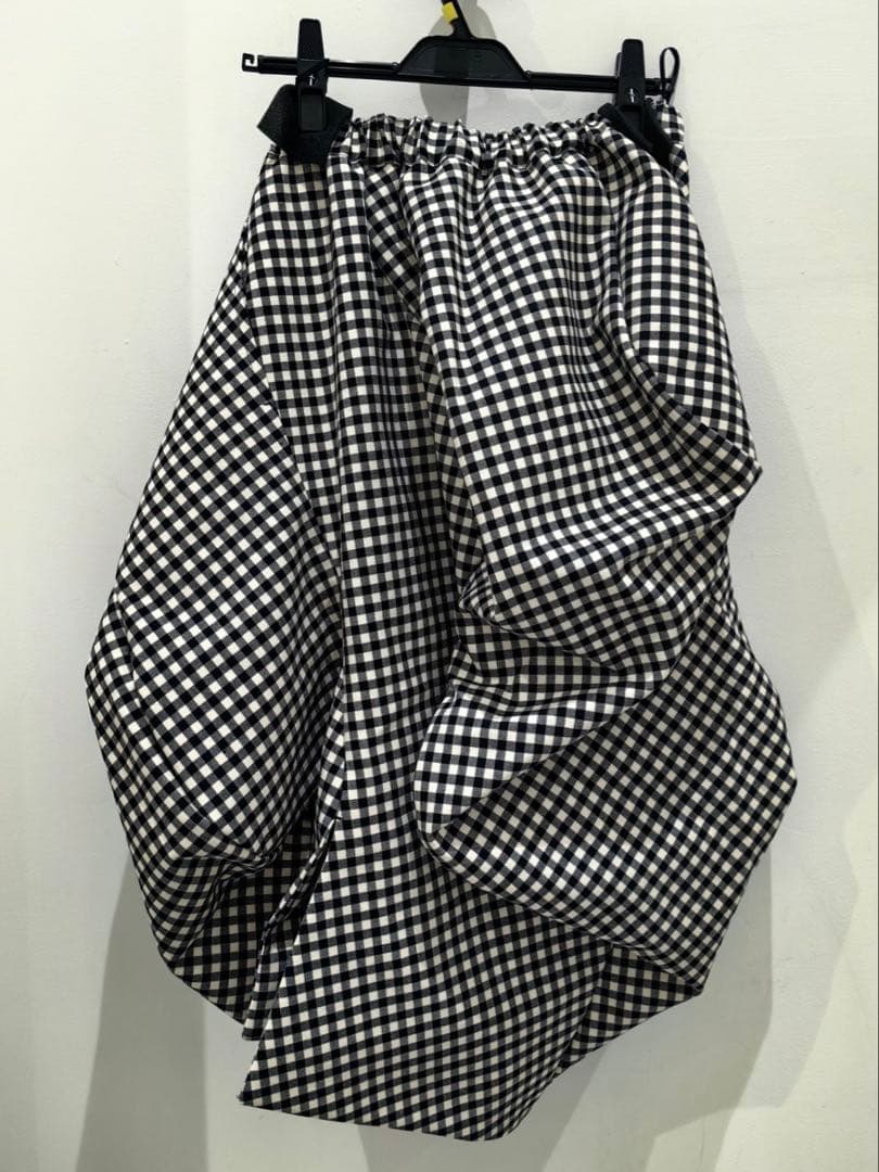 2025AW コムデギャルソン　今期　変形スカート 2025AW コムデギャルソン 今期 変形スカート