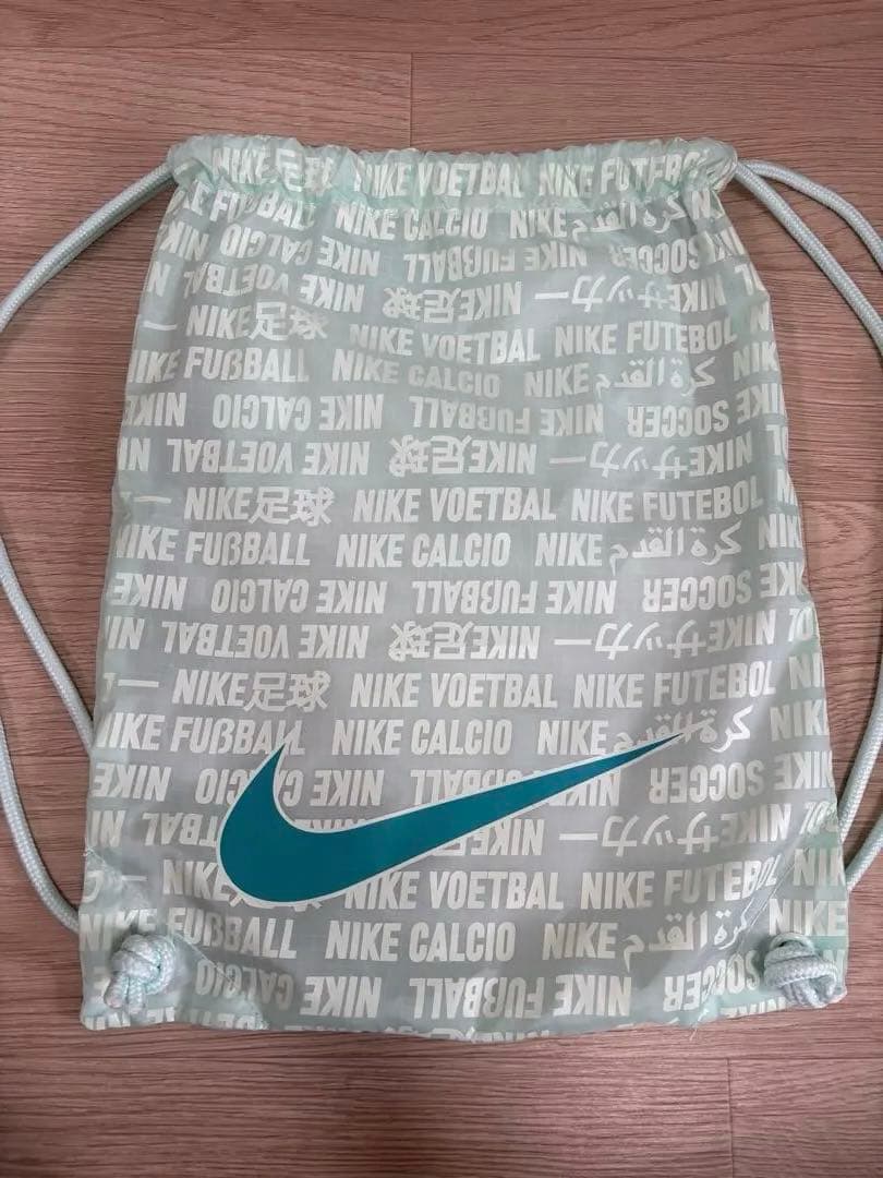 定価30,800円 ナイキ ファントム GX エリート FG 24.0cm