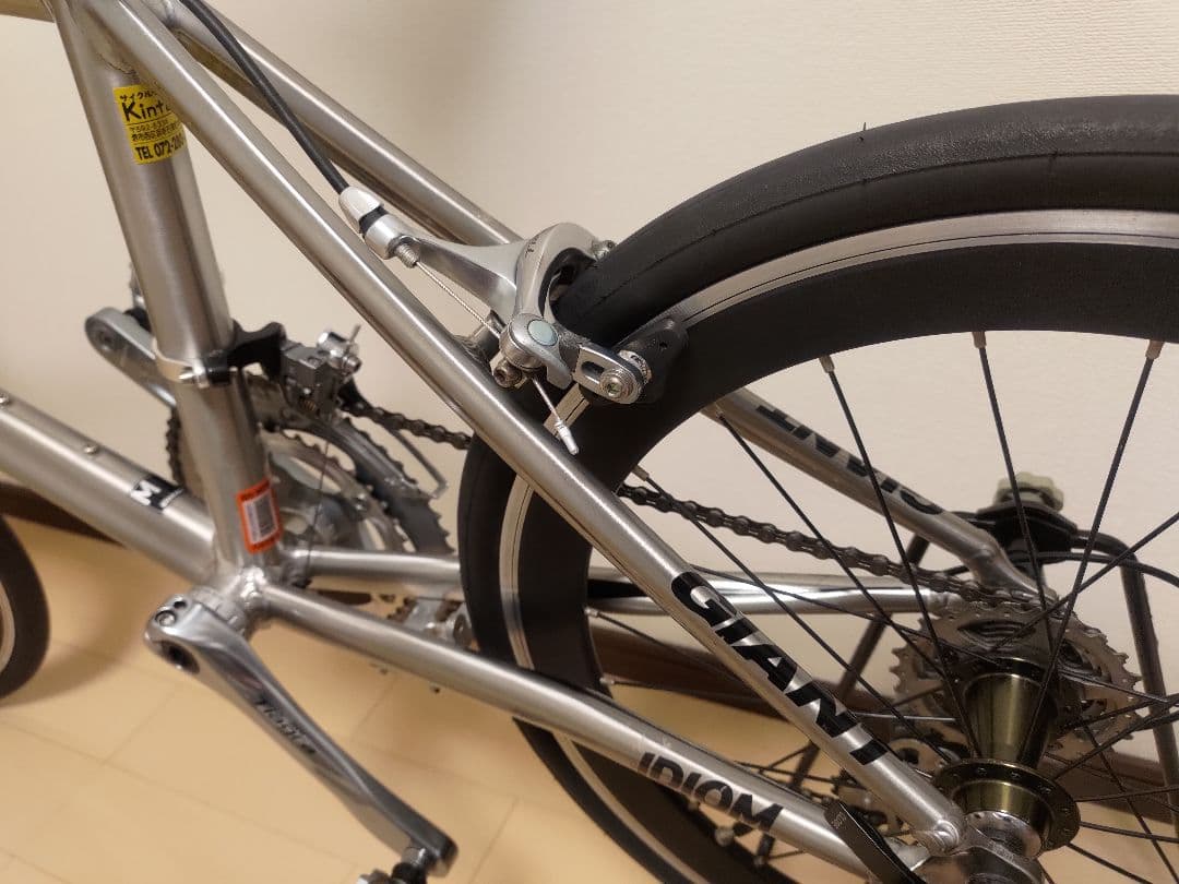 GIANT idiom 0 ミニベロ 20インチ オマケ付き！ ジャイアントGIANT