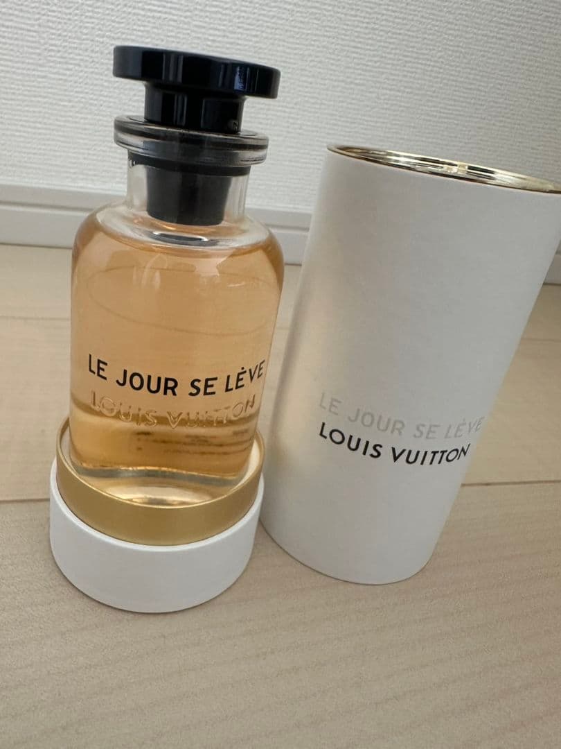 ルイヴィトン 香水 ルジュールスレーヴ オードゥパルファン 100ml louis-vuitton-heures-d-absence