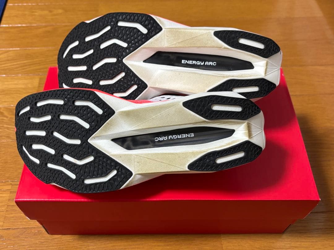 スパイク・シューズ FuelCell SuperComp Pacer v2 26.0cm