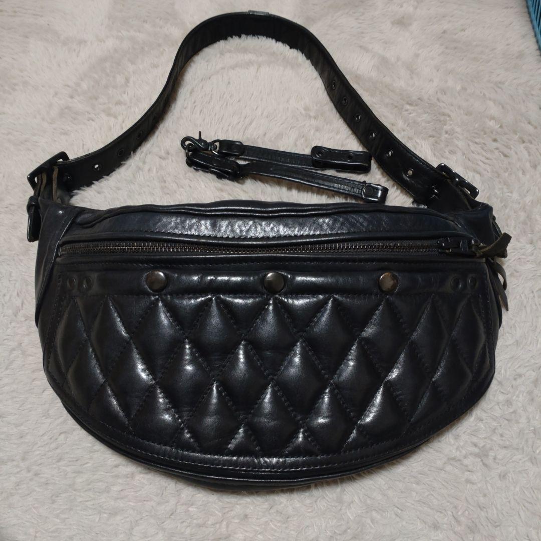 KADOYA HEAD FACTORY キルティング ボディバッグ