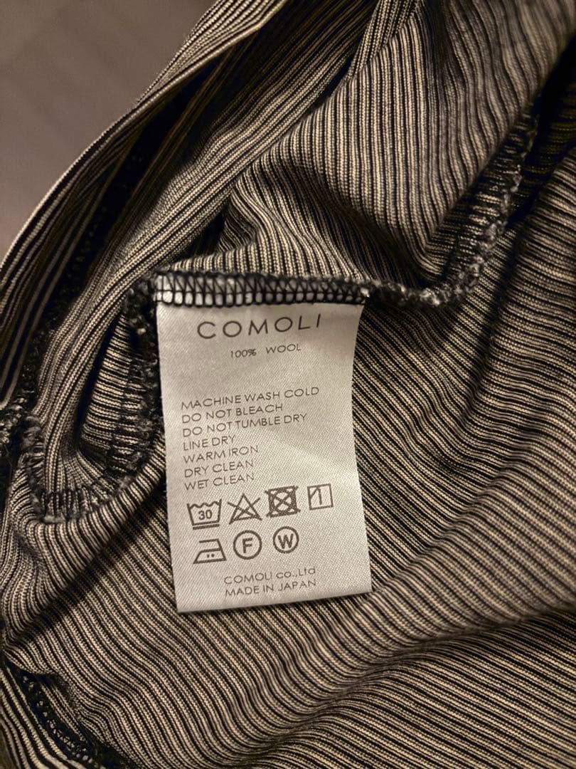 COMOLI ポケット付きグレーサマーウールTシャツ サイズ3
