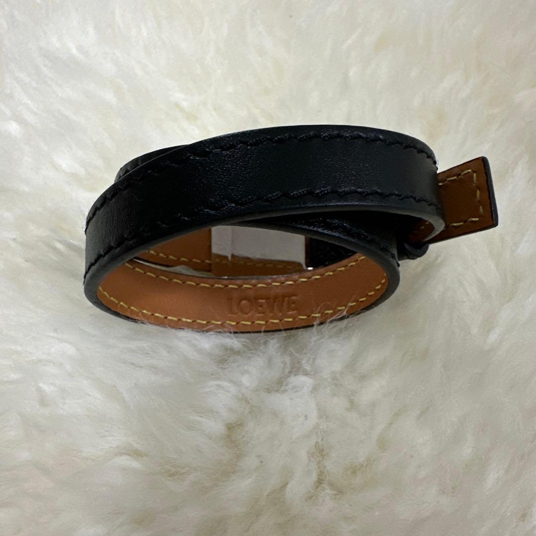 LOEWE 黒 レザーブレスレット 二重巻き LOEWE 二重巻き