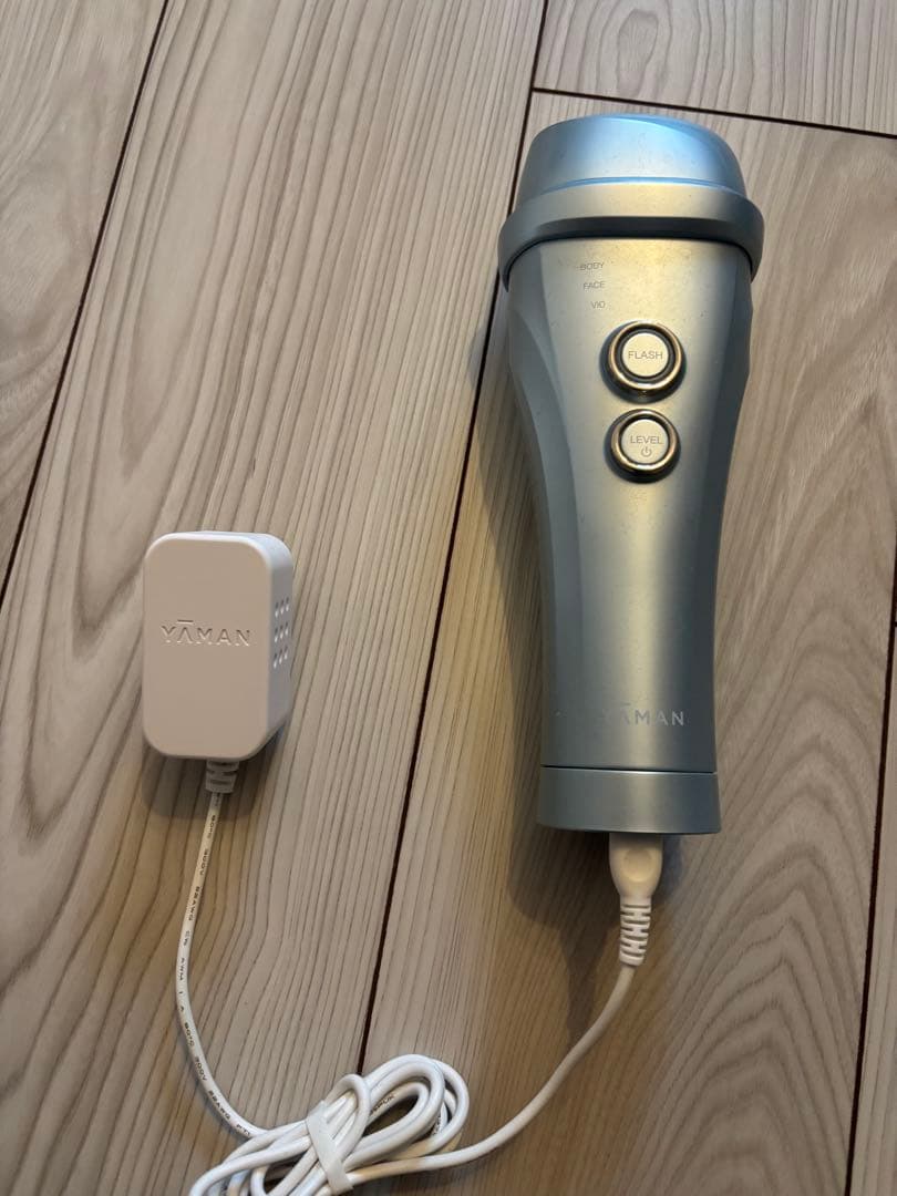 最安値！YAMAN 脱毛器 レイボーテ　ヴィーナス ヤーマン 脱毛器・光美容器で人気のヤーマン ムダ毛 レイボーテ