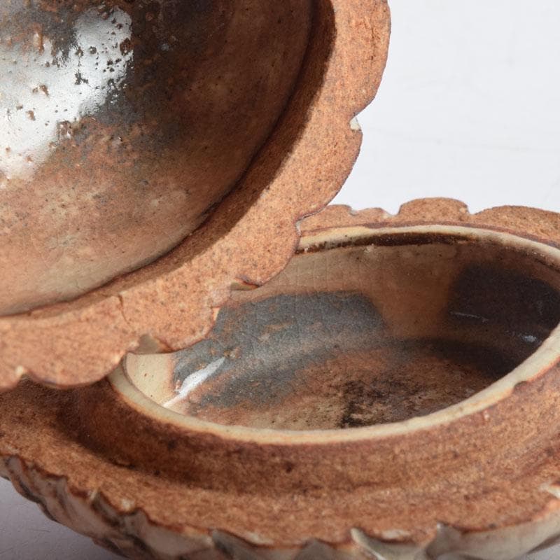 茶道具 萩焼 十三代 田原陶兵衛造 松実香合 共布共箱