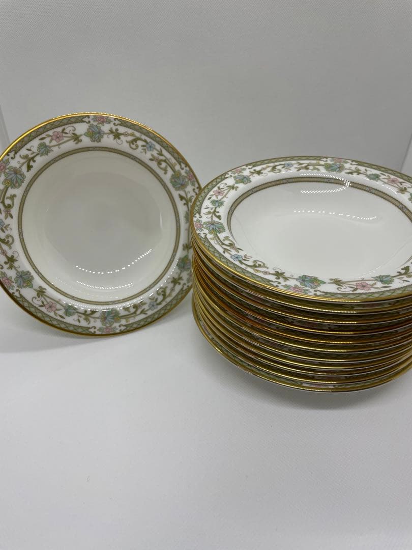 Noritake SAKURAシリーズ 28点セットの通販はau PAY マーケット - 輸入