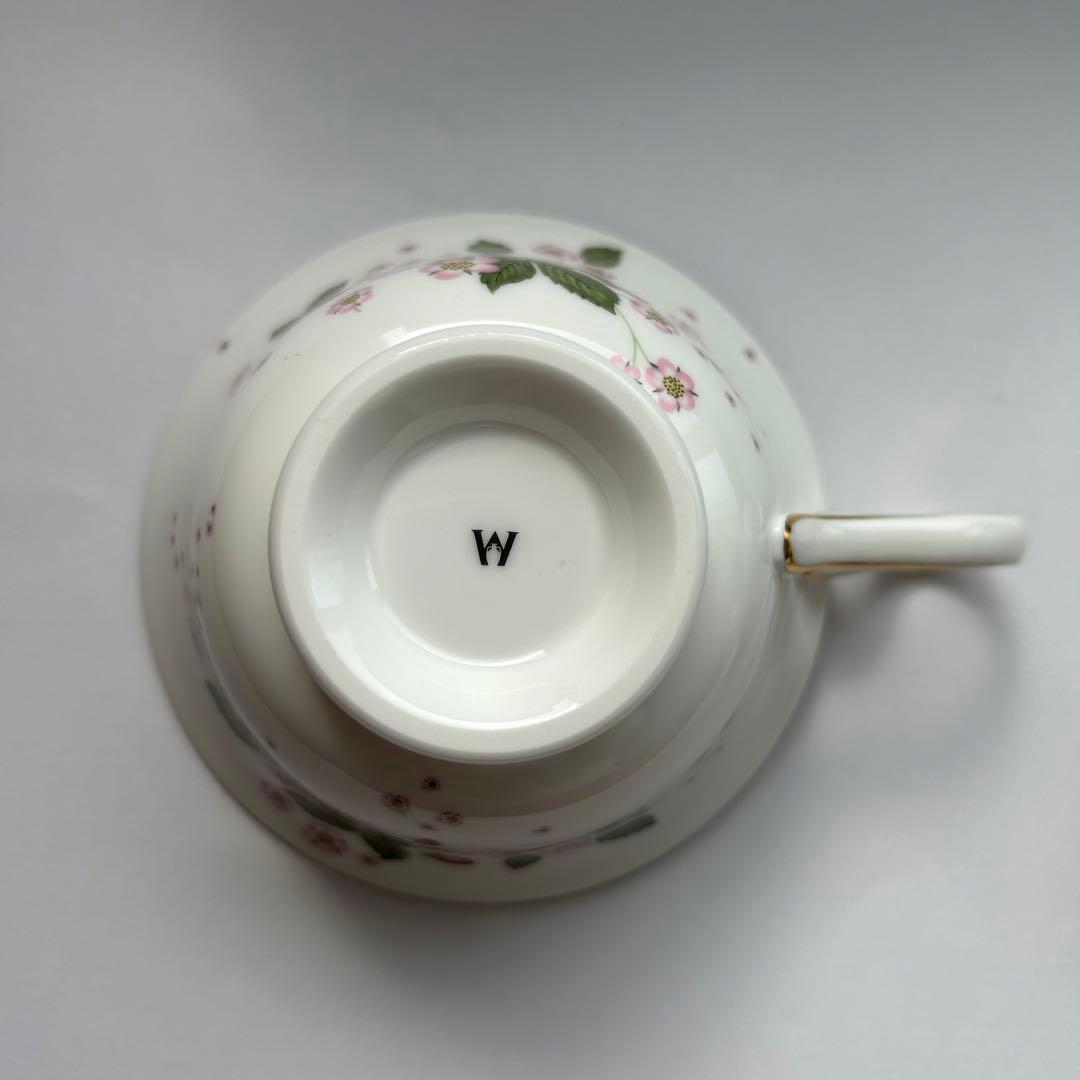 廃盤】ウェッジウッド ワイルドストロベリー ブルーム カップ2客