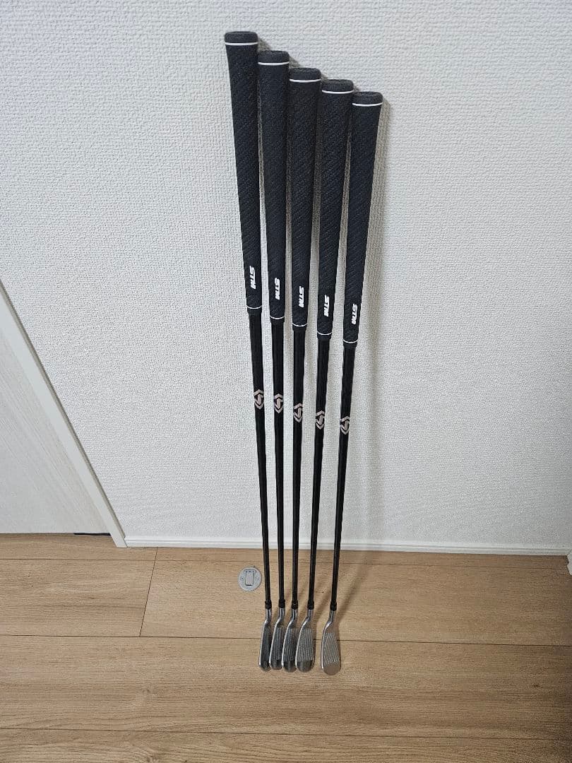 5本セット】タイトリスト T100S 2021年 6～P ラウネi90 S - メルカリ