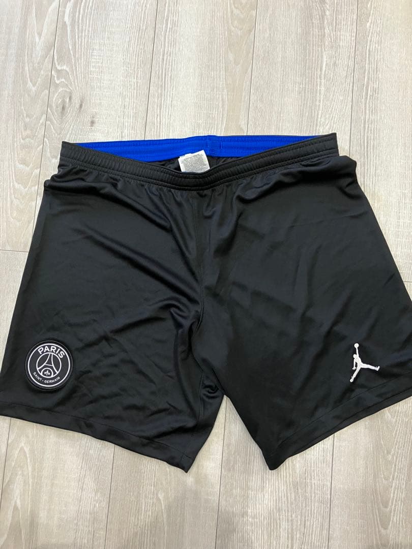 ナイキパリサンジェルマン19/20 フォースユニフォームの通販はau PAY