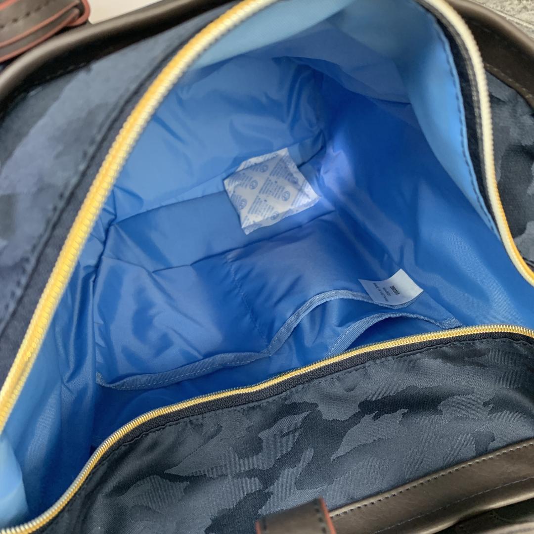 ニャン様専用 新品 希少品 スワニー 迷彩柄 キャリーケース 車輪