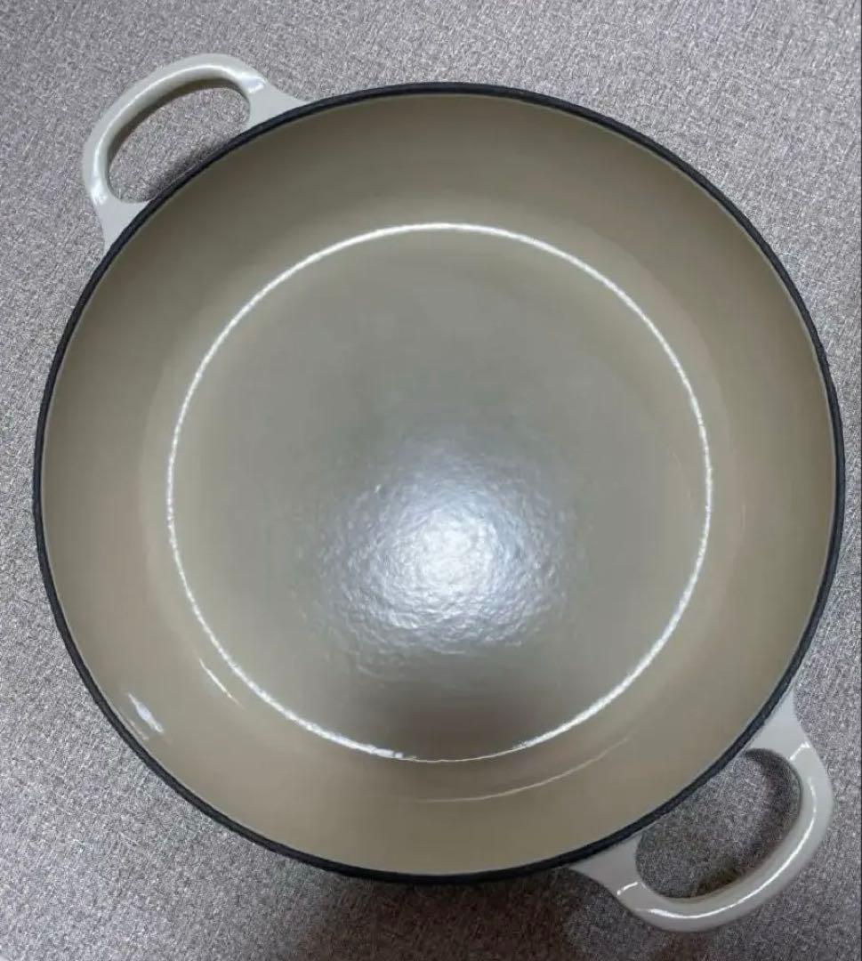 《美品》ルクルーゼ 浅鍋 26cm キャセロール