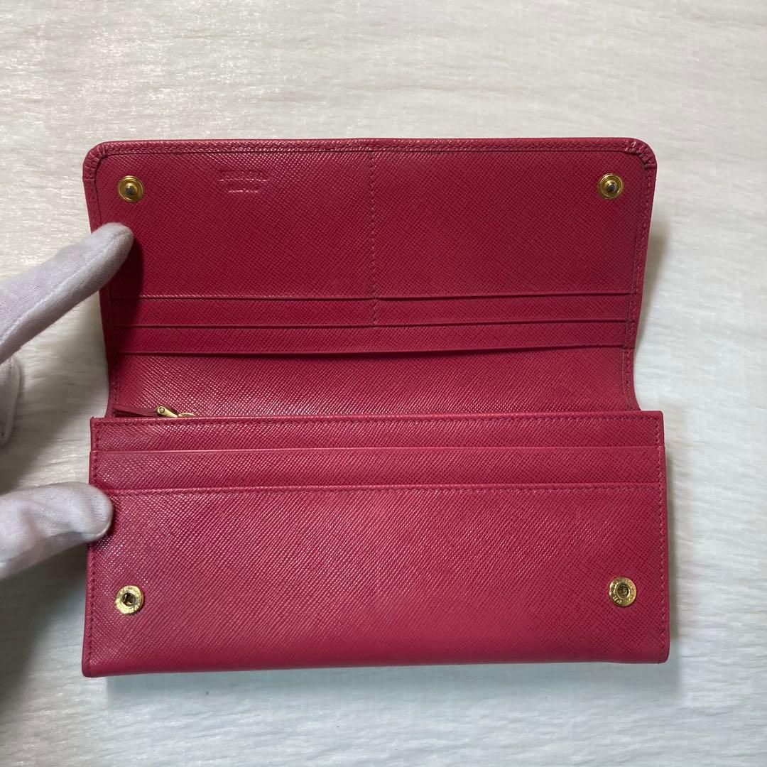 希少デザイン PRADA プラダ トライアングル 三角ロゴ ピンク 財布