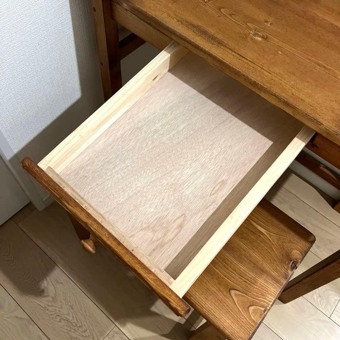 デスクとベンチの2点セット デスクとベンチの2点セット デスクと