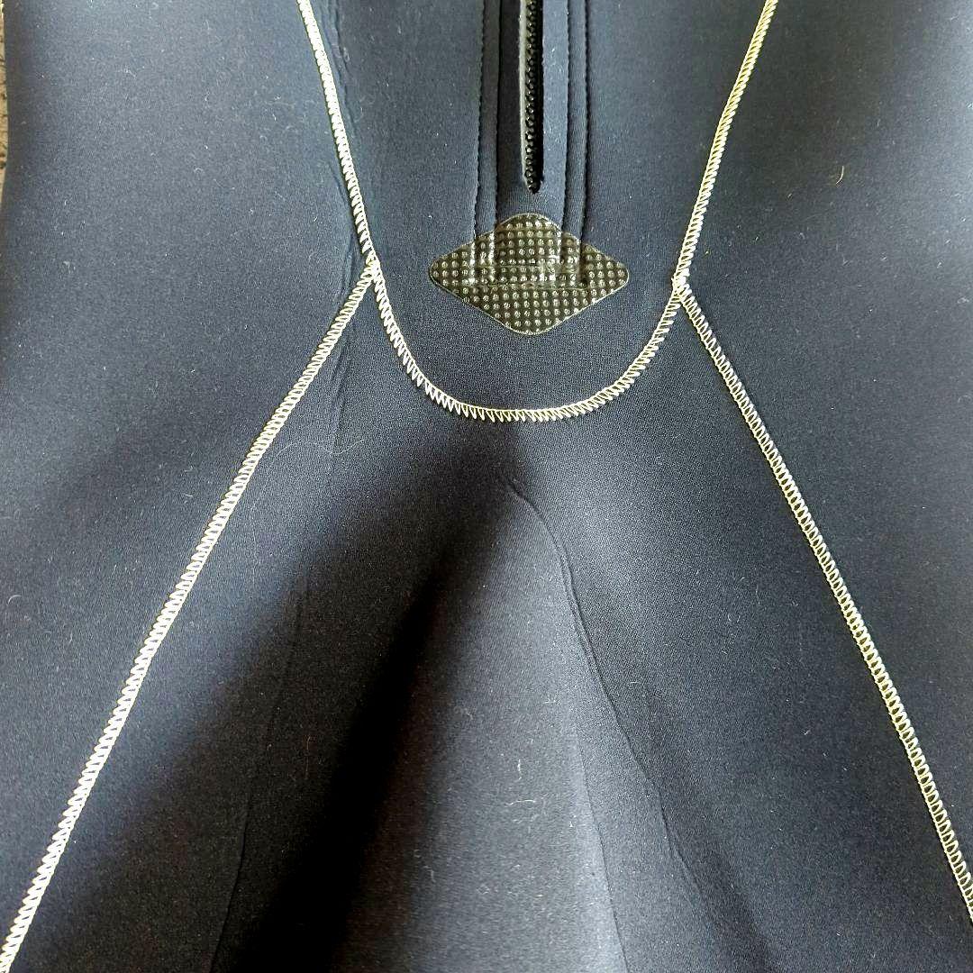 美品☆CARVY カービー ウエットスーツ 3/2mm シーガルブラック×グレー