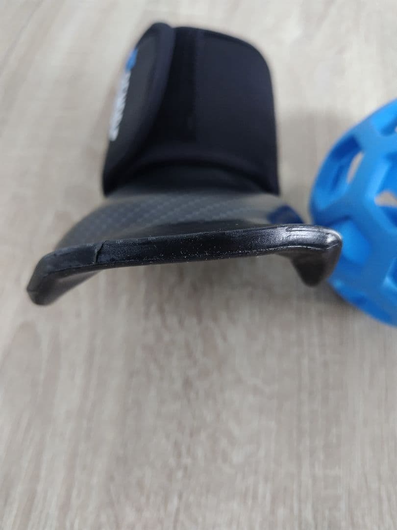 PRO SENDR トレーニング用ボールとリストバンドセット - メルカリ