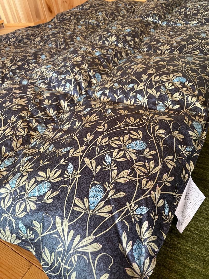 日本製　羽毛布団　シングル　イングランド産ホワイトダウン93% 1.3kg B