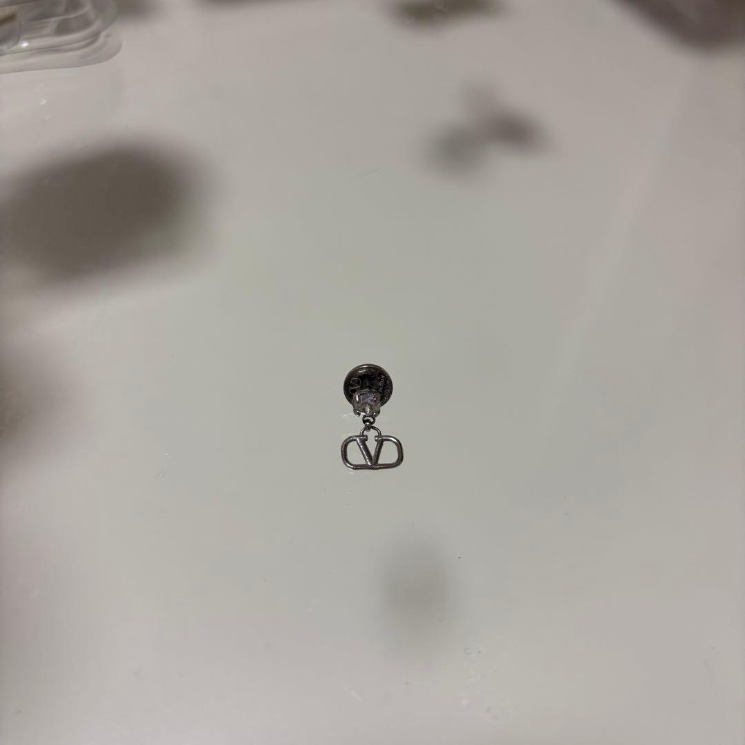 バレンティノ　ピアス　片耳 VALENTINO pierce 片耳のみ - TIMELESS BAGUE