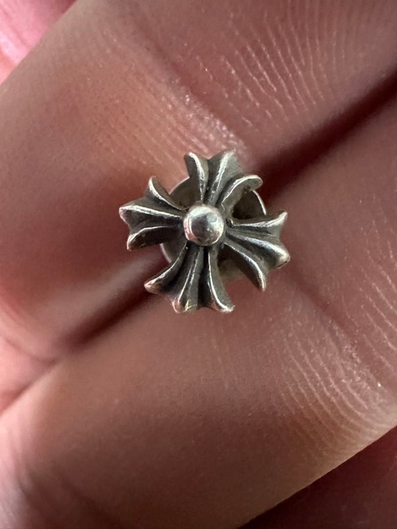 クロムハーツピアス クロムハーツCHクロスフープイヤリング（ピアス）|クロムハーツ通販