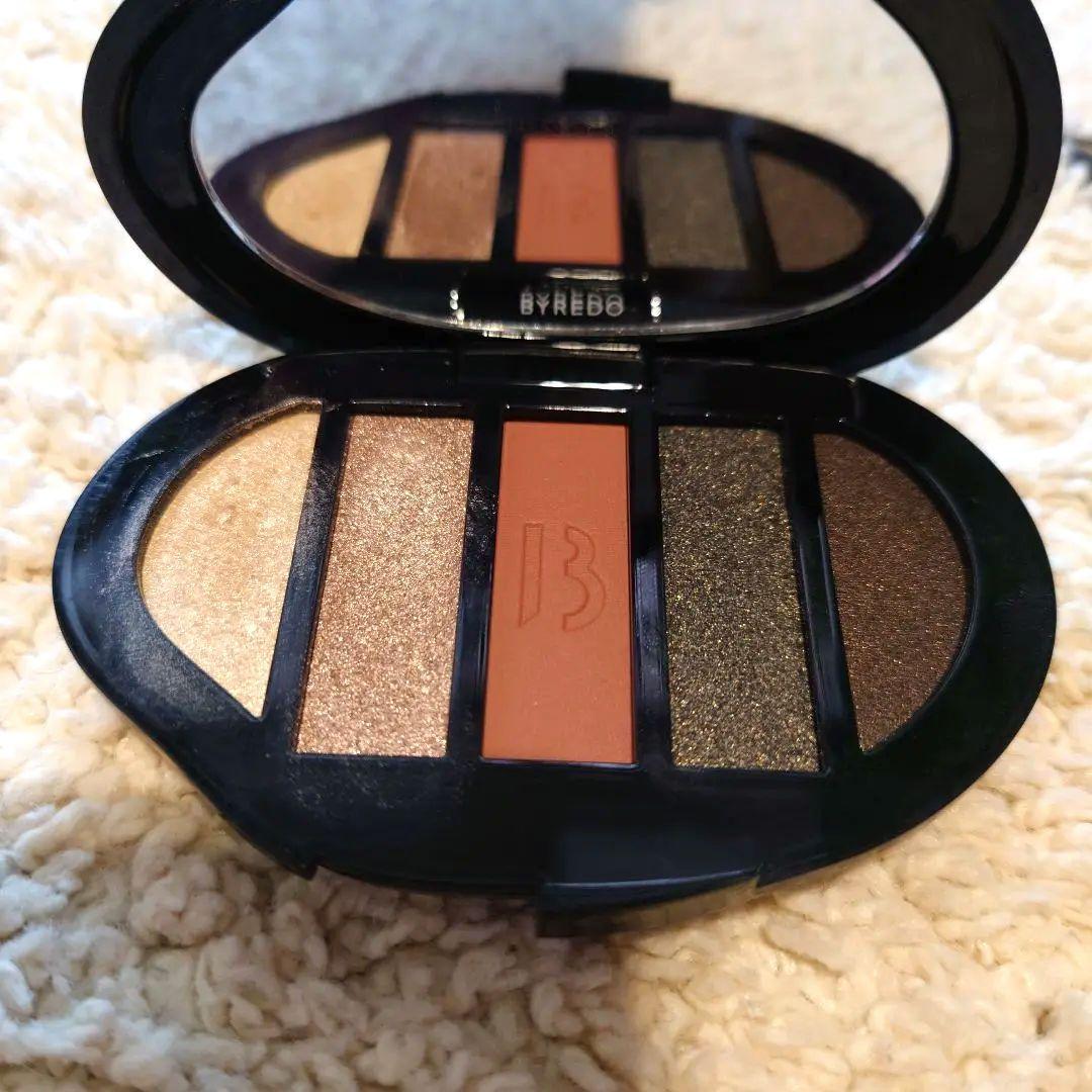 最終価格】BYREDO バイレード アイシャドウ コーポレートカラーズ