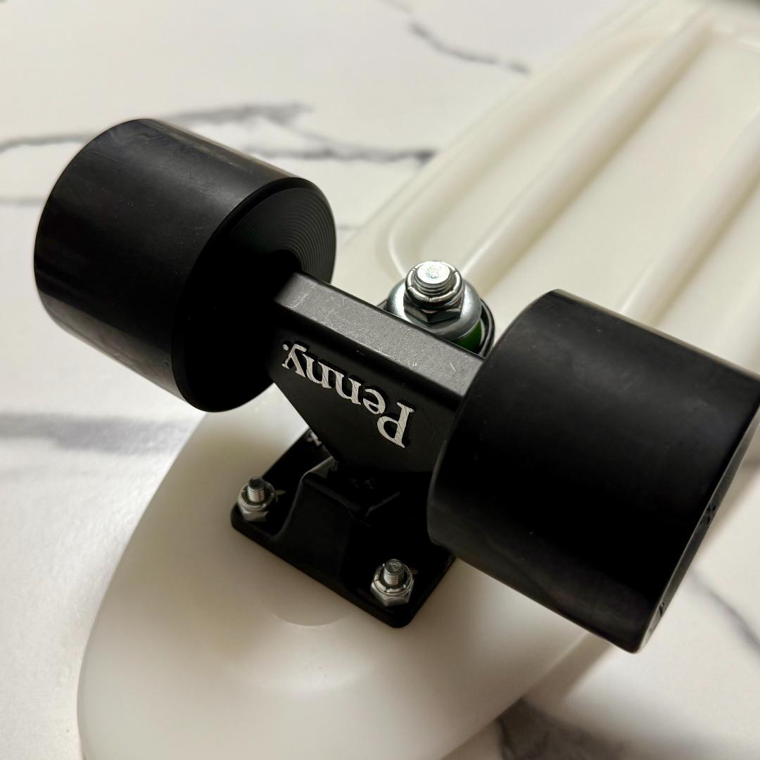 中古／美品】ペニースケートボード 22インチ CASPER