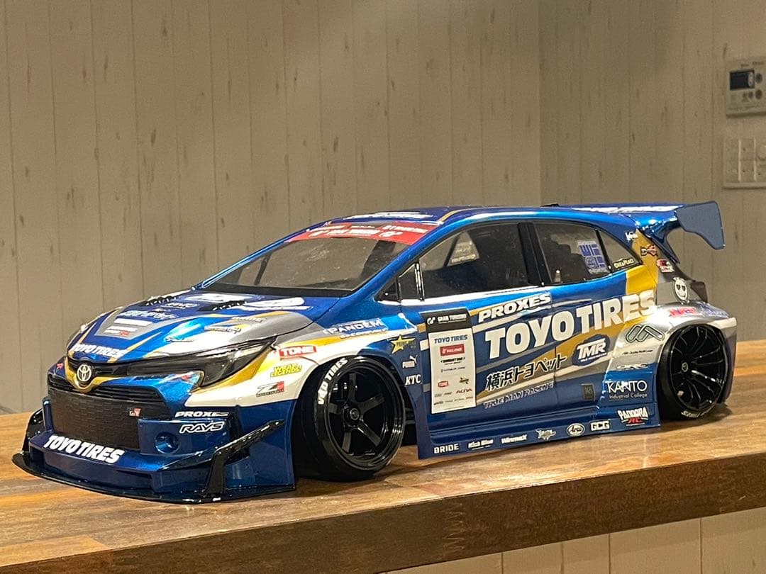 アディクション 新作 GRカローラ 未走行ボディ