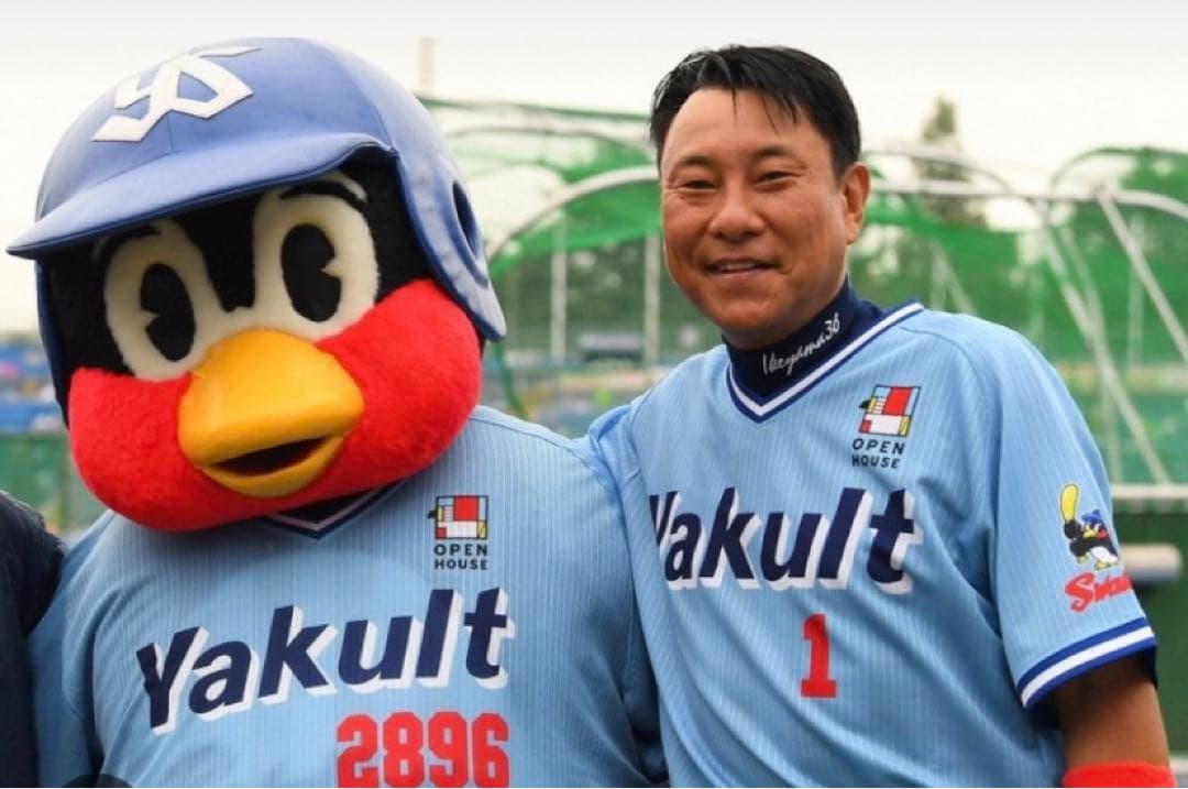 東京ヤクルトスワローズ #1 池山隆寛選手 現監督 直筆サインボール