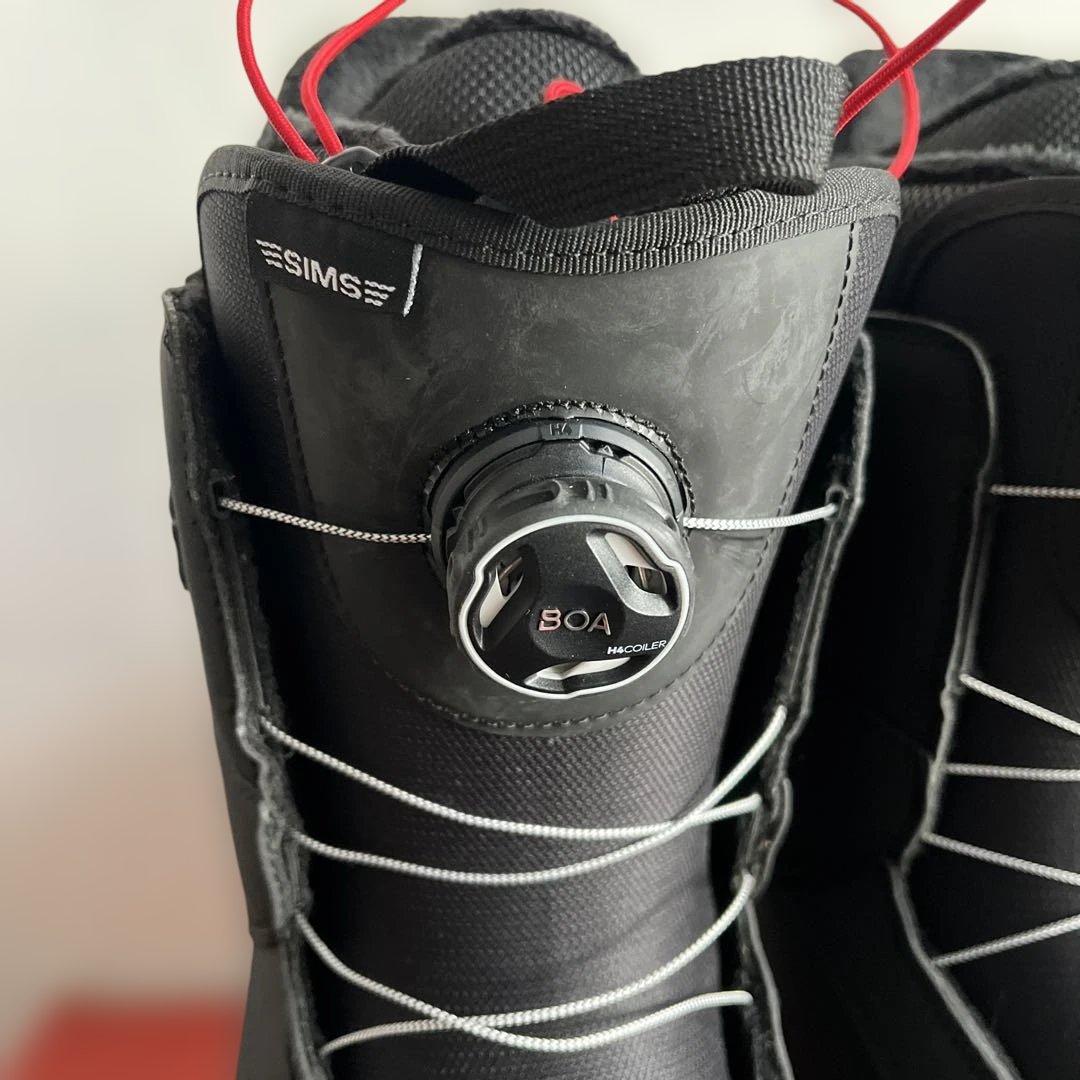 年末セール中　BOA ブラック スノーボードブーツ 28.0cm