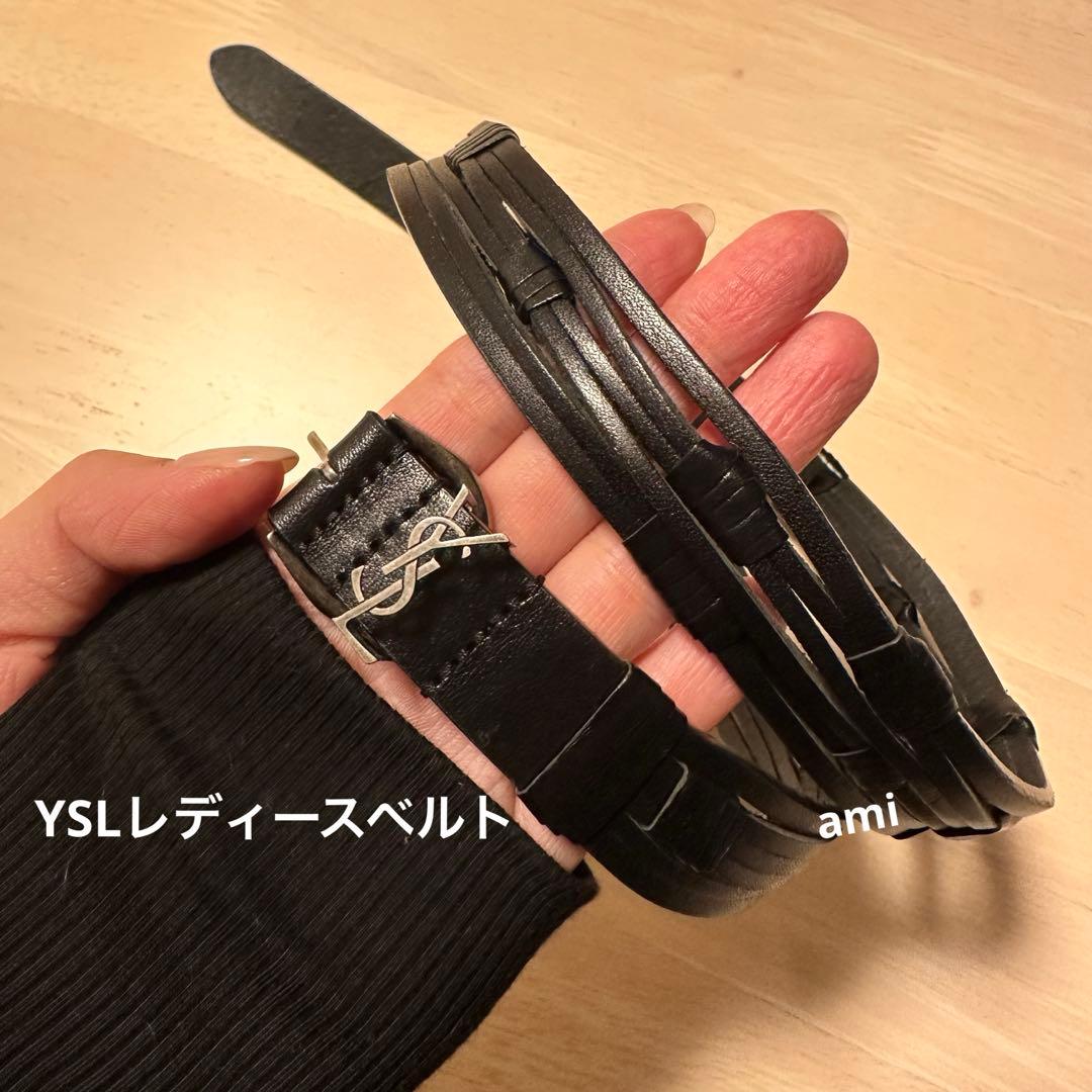 YSL ブラックレザー ベルト シルバーのバックル Saint Laurent YSL ロゴプレート レザーベルト | ブラック | FARFETCH JP