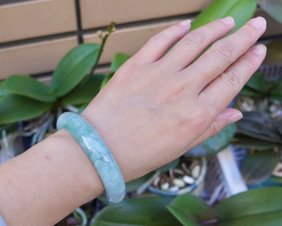 特別価格‼️本翡翠 バングル 新品 0494