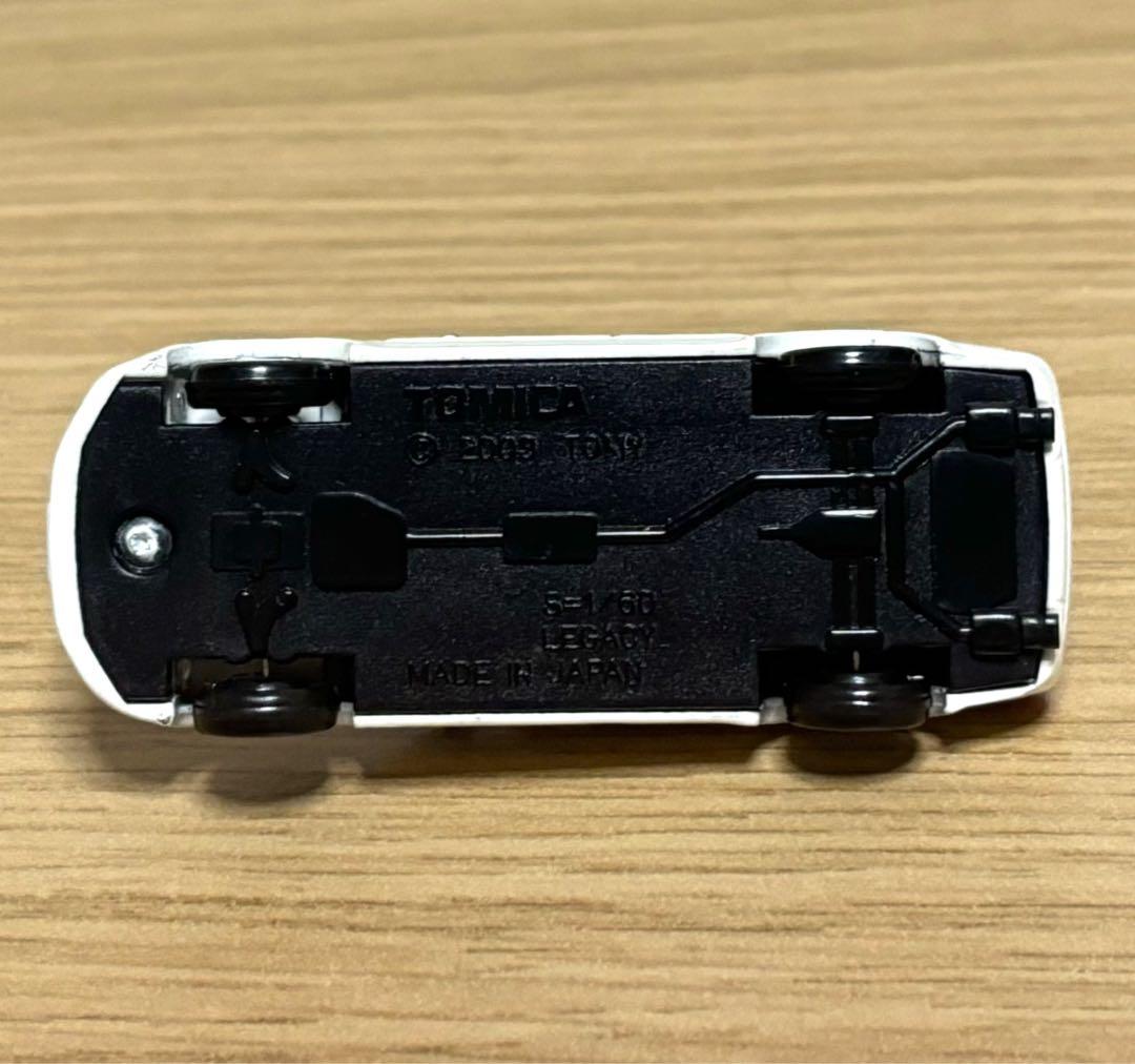 トミカ スバル レガシィ ツーリングワゴン 白 CARトップ懸賞非売品