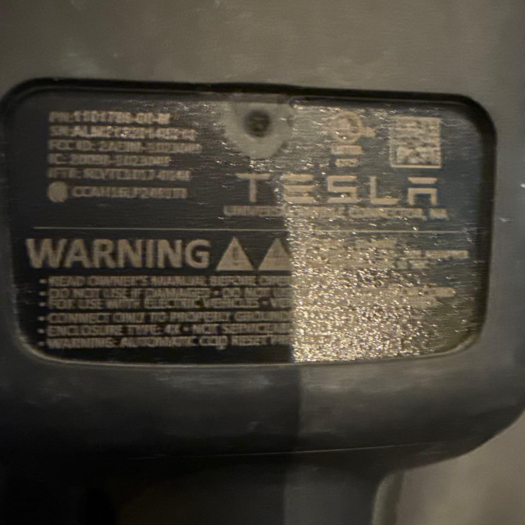 「ブドウちゃん専用」テスラ モバイルコネクター ブドウちゃん専用」テスラ モバイルコネクター ブドウちゃん専用