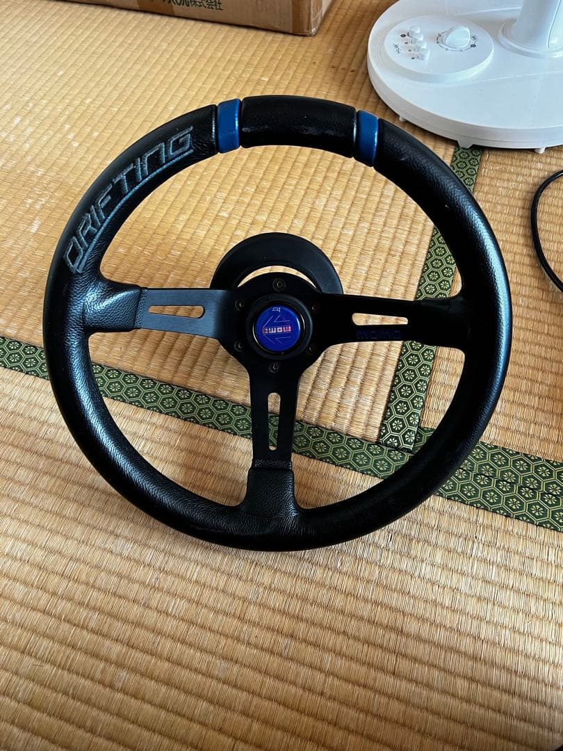 キャバリーノ ステアリング ホーンボタン付き MOMO Cavallino