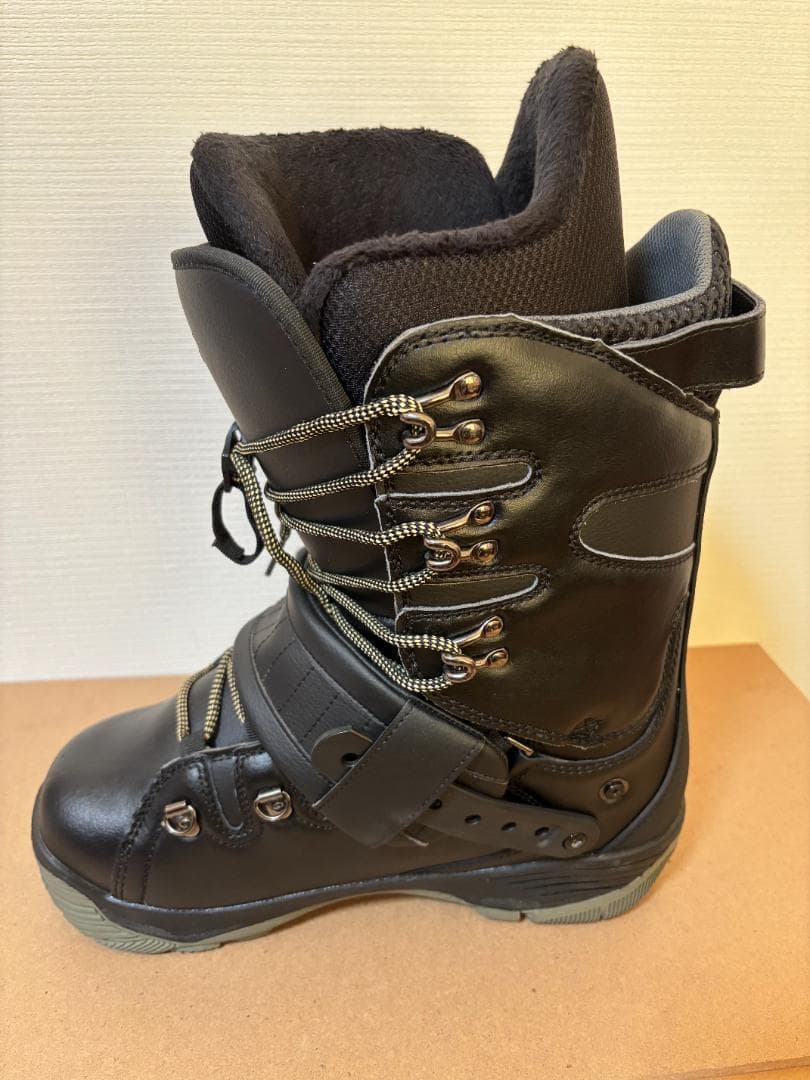 両方新品！REXIS AB 27.5 ブーツ&XTR アキュブレードYONEX両方新品