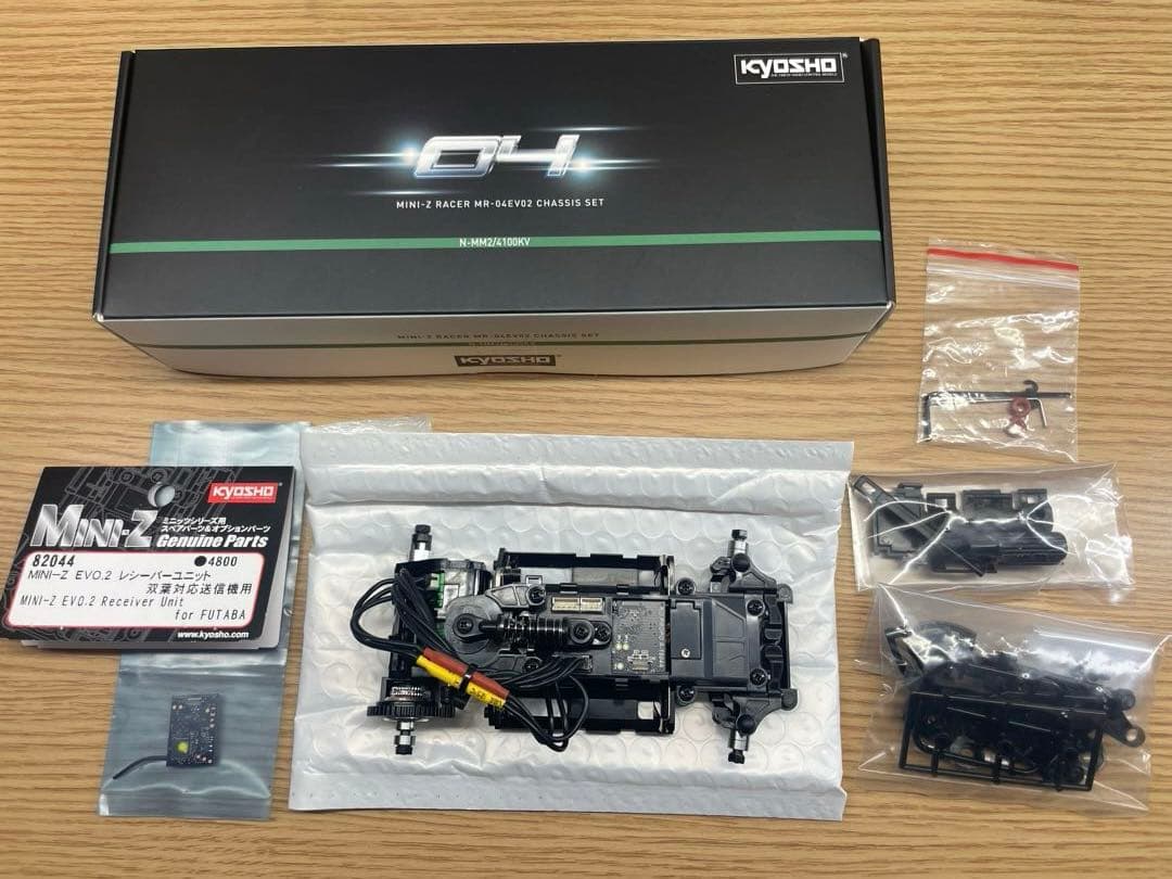 ミニッツ mr-04 EVO2 N-MM2/4100KV 開封のみレシーバー付き MINI-Z MR-04EVO2 シャシーセット (N-MM2／4100KV) 【32892】 (ホビー