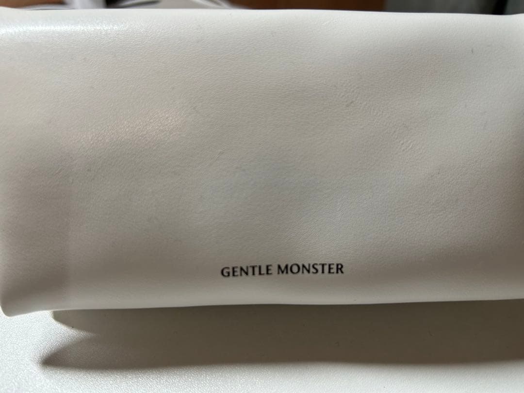 正規品】GENTLE MONSTER サングラス Palette クリアグレー