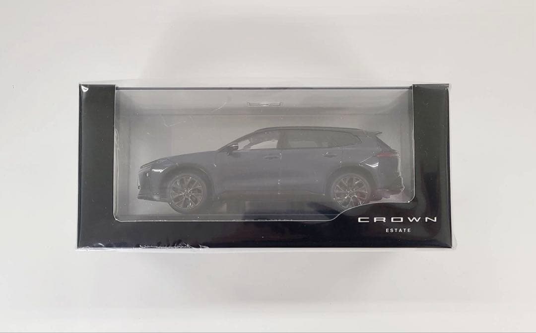 トヨタ　クラウンエステート　カラーサンプルミニカー トヨタ特注 1/30 新型 クラウン エステート PHEV カラーサンプル